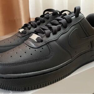 Nike Air Force 1 Low ‘Triple Black’ DD8959-001 Men’s Size 8.5 No-Lid